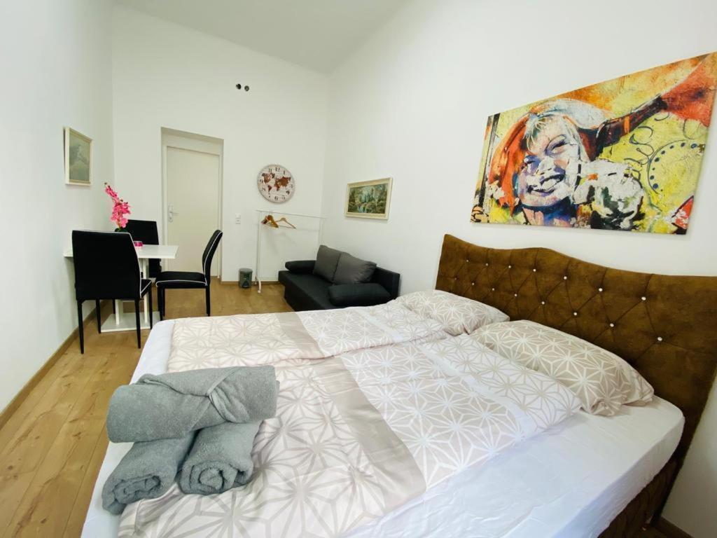 Premium Triple Room Dw Viena Exterior foto